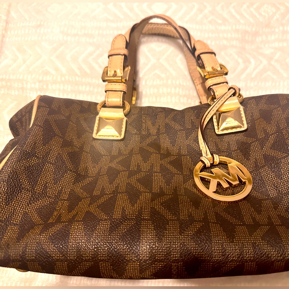 Michael Kors purse